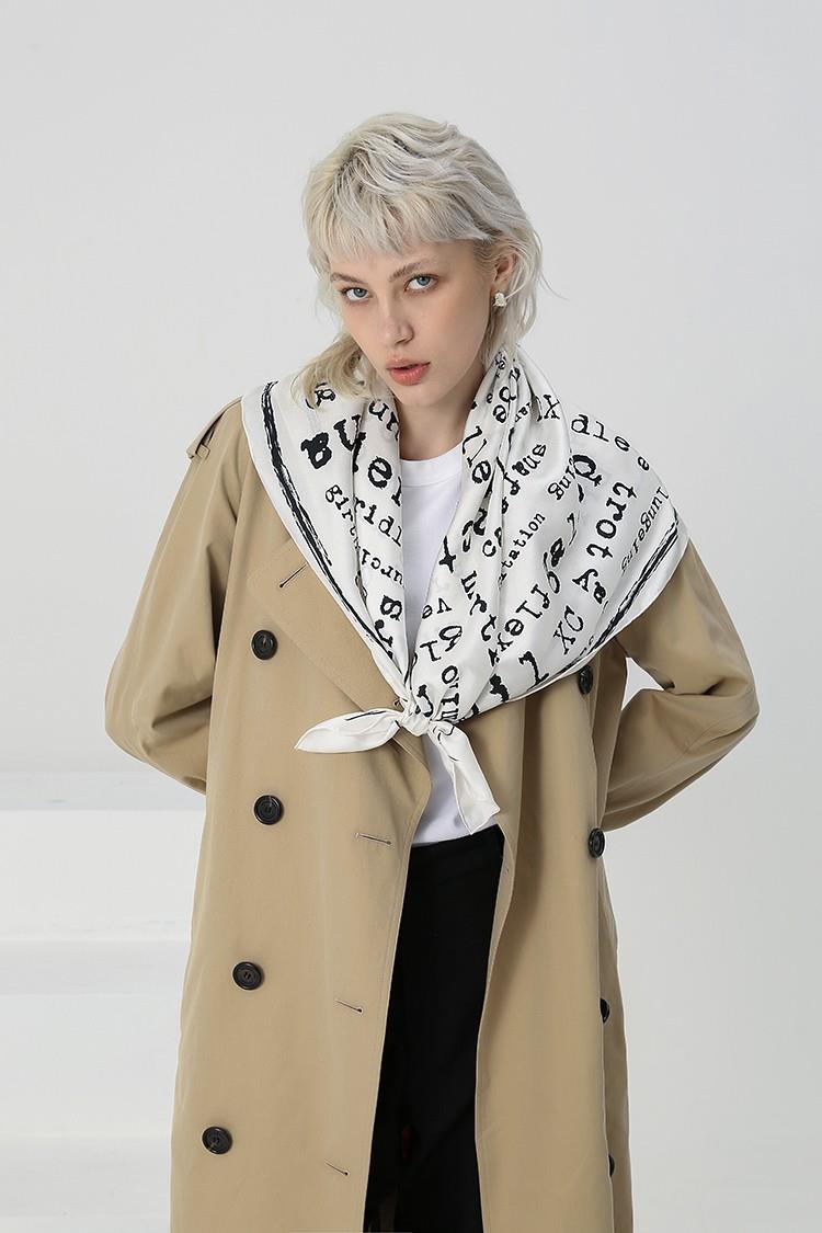 Biele námestie list vzor hodvábna šatka White Square Letter Pattern Silk Scarf